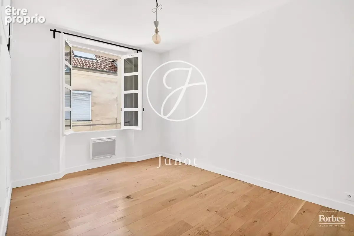 Versailles - NOTRE DAME - Appartement - 61.71 m² Loi Carrez (Surface totale de 78.45 m²) - 4 pièces - photo 6