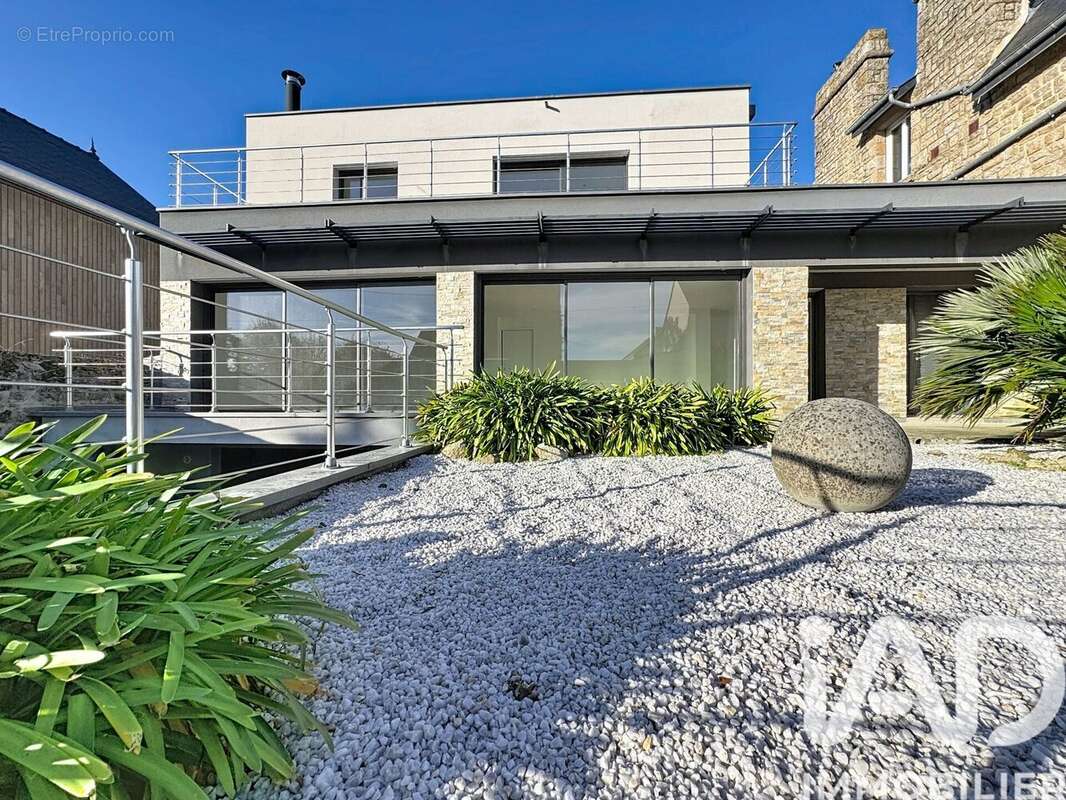 Photo 2 - Maison à DINAN