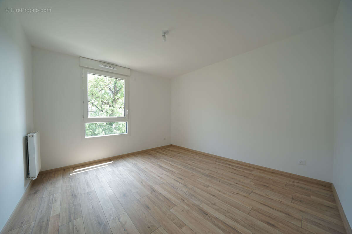 Appartement à MEYLAN