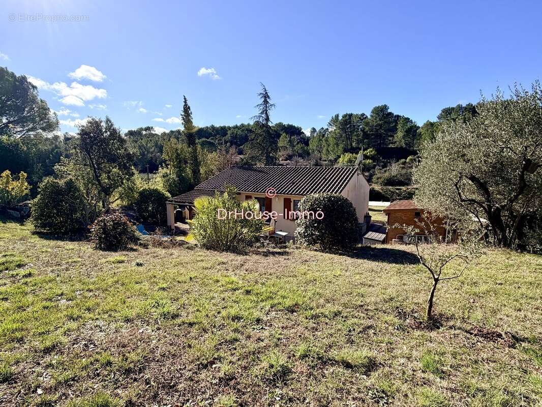Maison à SALERNES