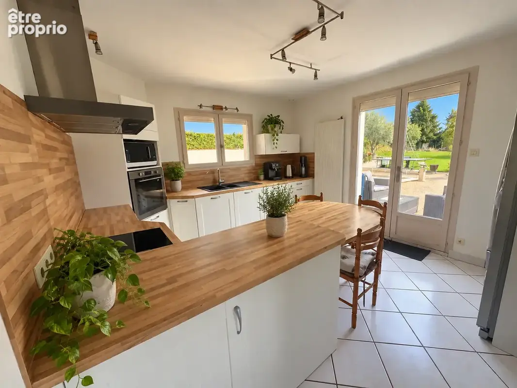 Maison 140 m2 saint-verand - photo 4