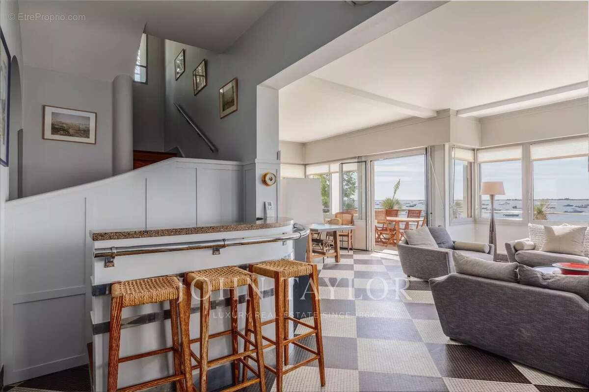 Maison à LEGE-CAP-FERRET