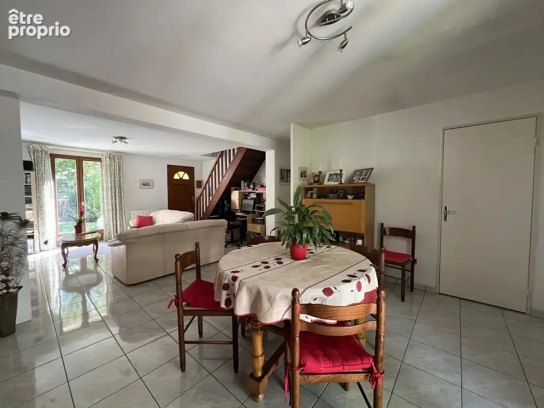 Vente Maison Les essarts-le-roi(78690) 355 400ï¿œ - photo 2