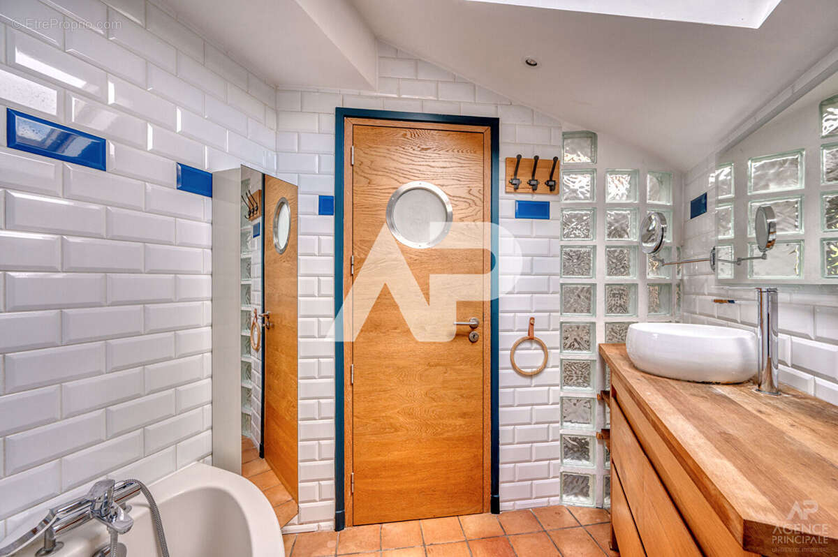 Maison à RUEIL-MALMAISON