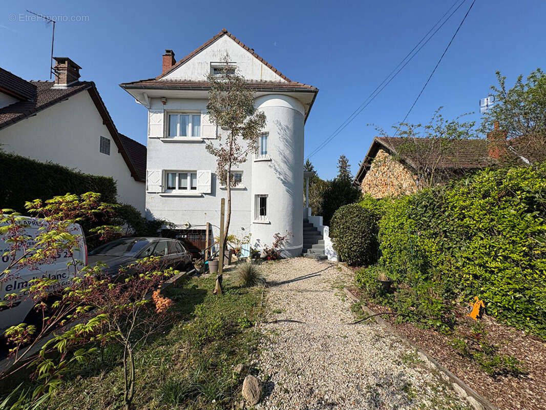 Maison à CORMEILLES-EN-PARISIS