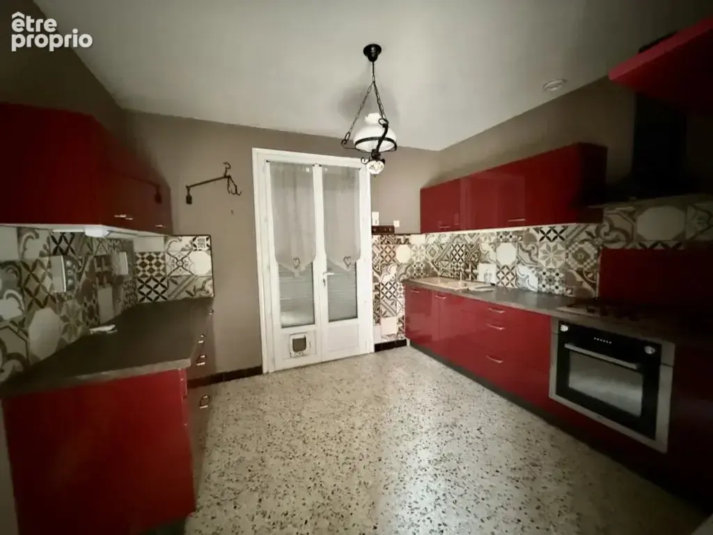Maison de plain pied sur magnifique parcelle arborée - photo 12