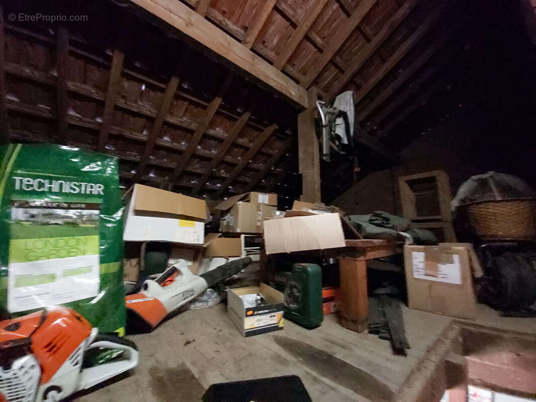 Terrain à CORMEILLES-EN-PARISIS