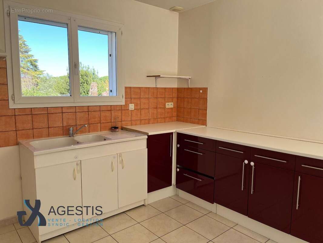   - Maison à SAIX