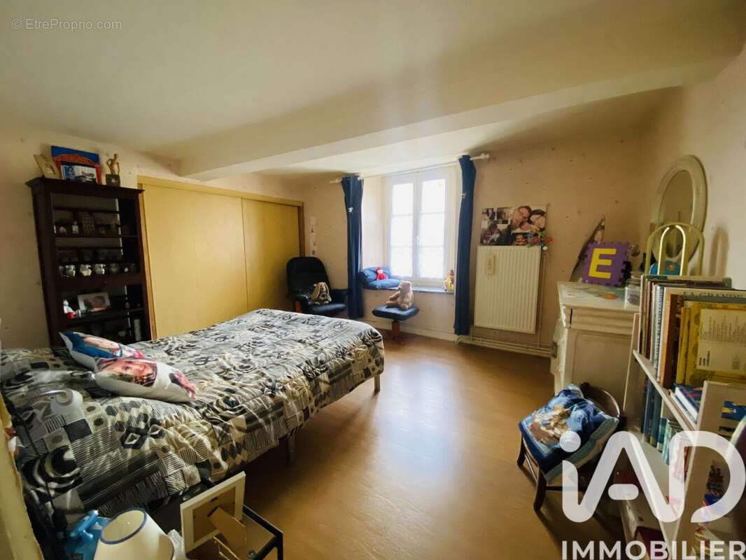 Maison 193 m² à Haudrecy  - photo 6