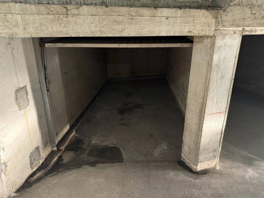 Parking à MONTELIMAR