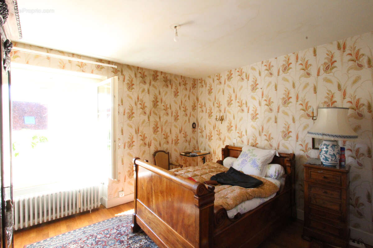 Maison à LA CHARITE-SUR-LOIRE