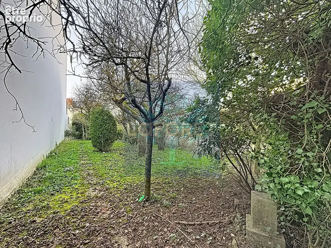 Terrain avec 3 garages à Vandoeuvre Les Nancy 270 m2 - photo 6