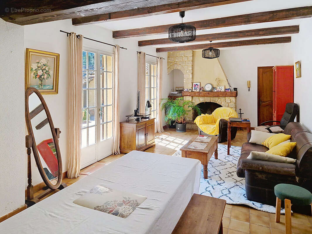 Maison à LES ANGLES