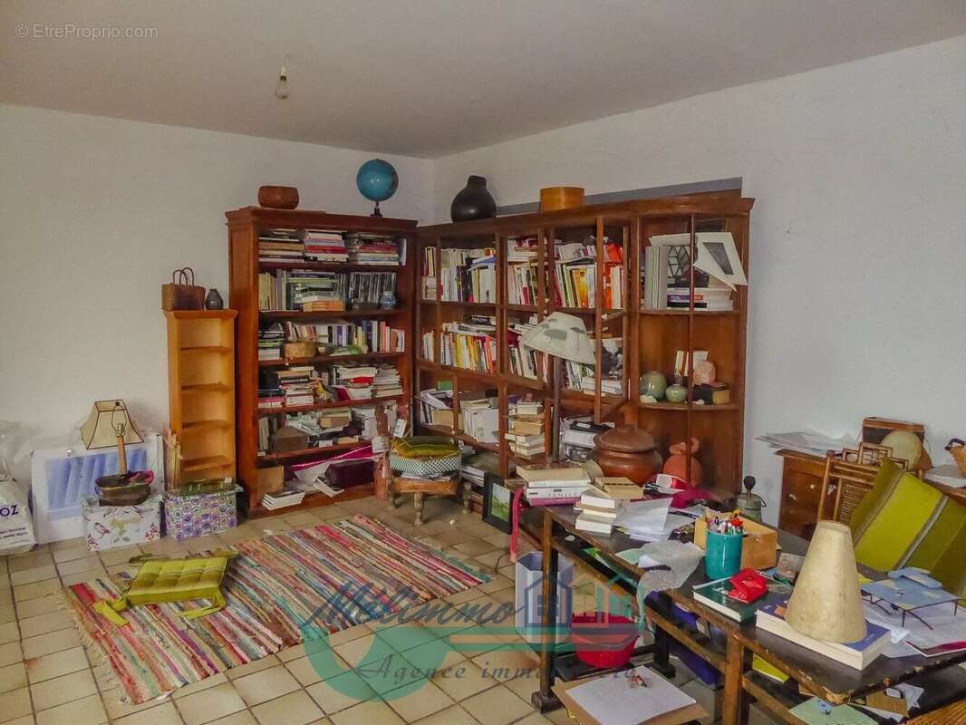 Maison 230 m² à Saint-Sauveur-En-Puisaye  - photo 5