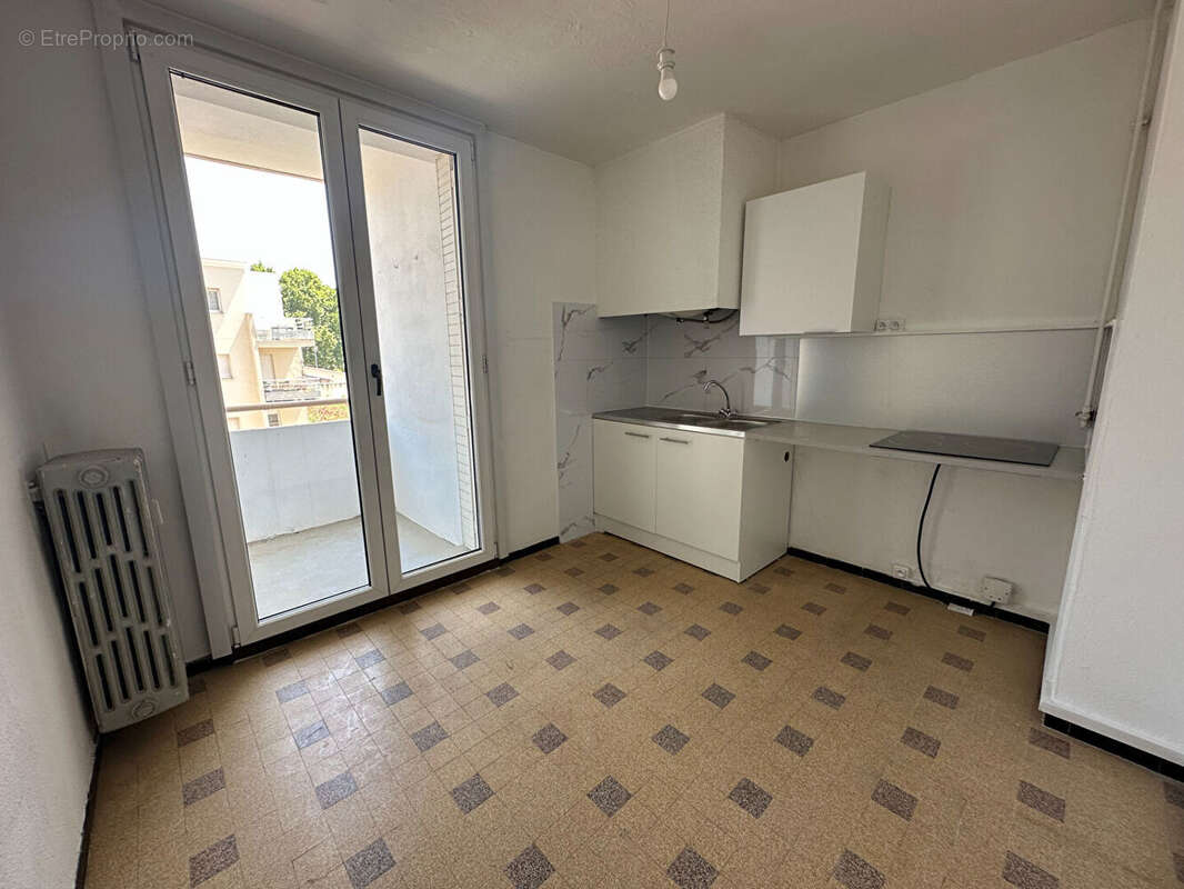 Appartement 65m² proche gare - photo 2
