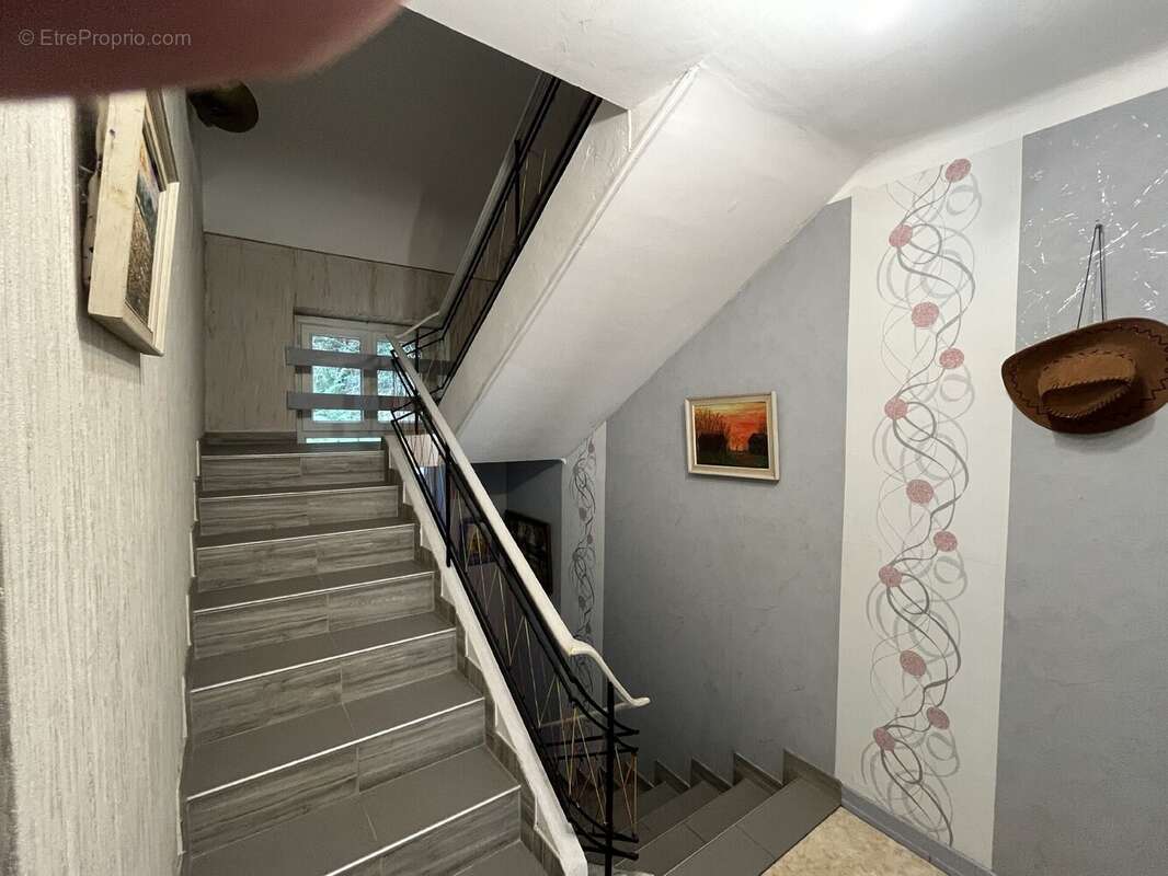 Maison 140 m² à Lambach  - photo 2