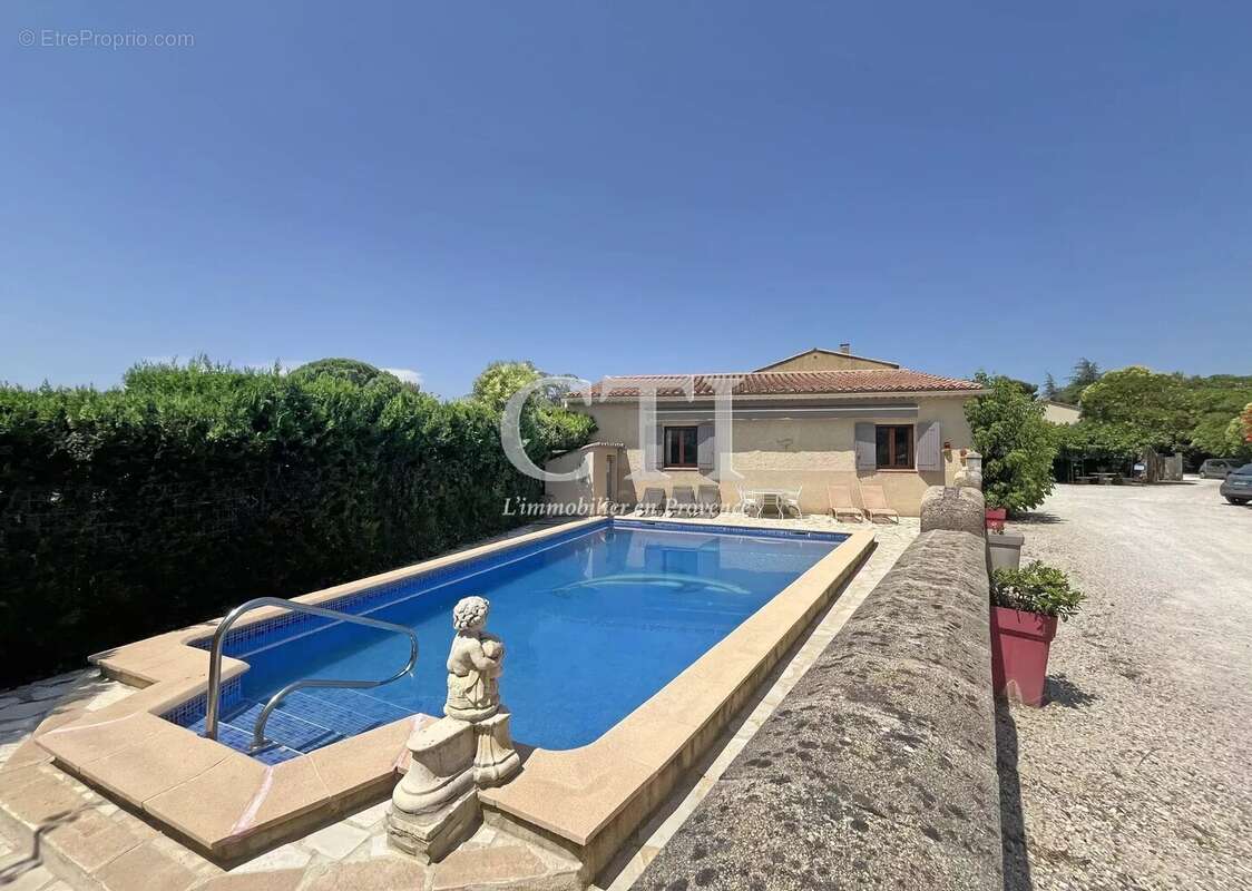 Maison à VAISON-LA-ROMAINE