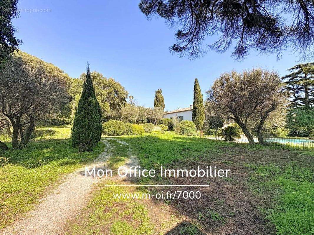 Maison à GRIMAUD