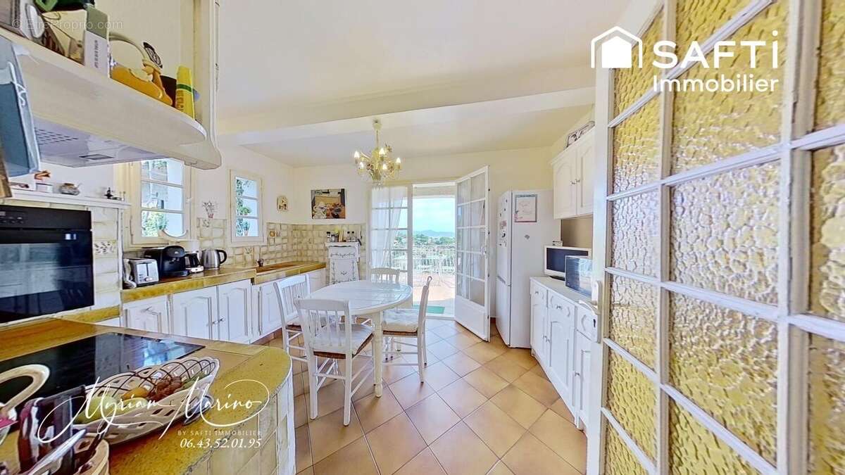 Photo 9 - Maison à FREJUS