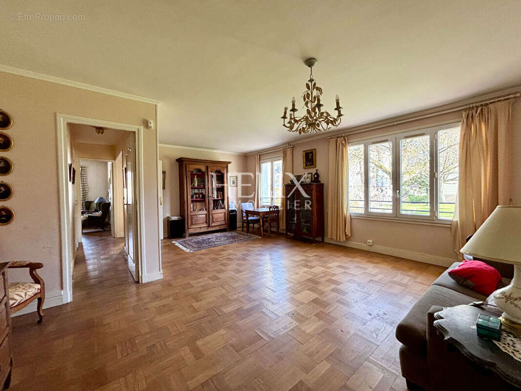 Appartement à SAINT-GERMAIN-EN-LAYE
