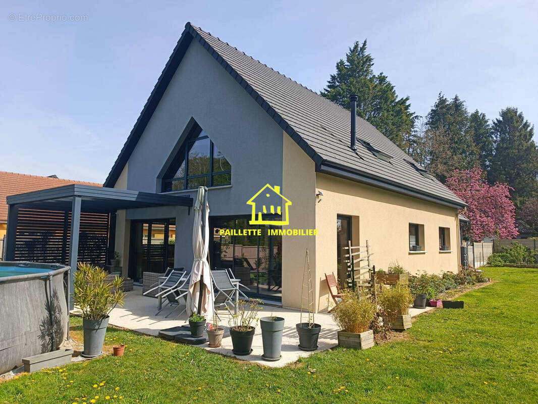Maison à SAINT-ROMAIN-DE-COLBOSC