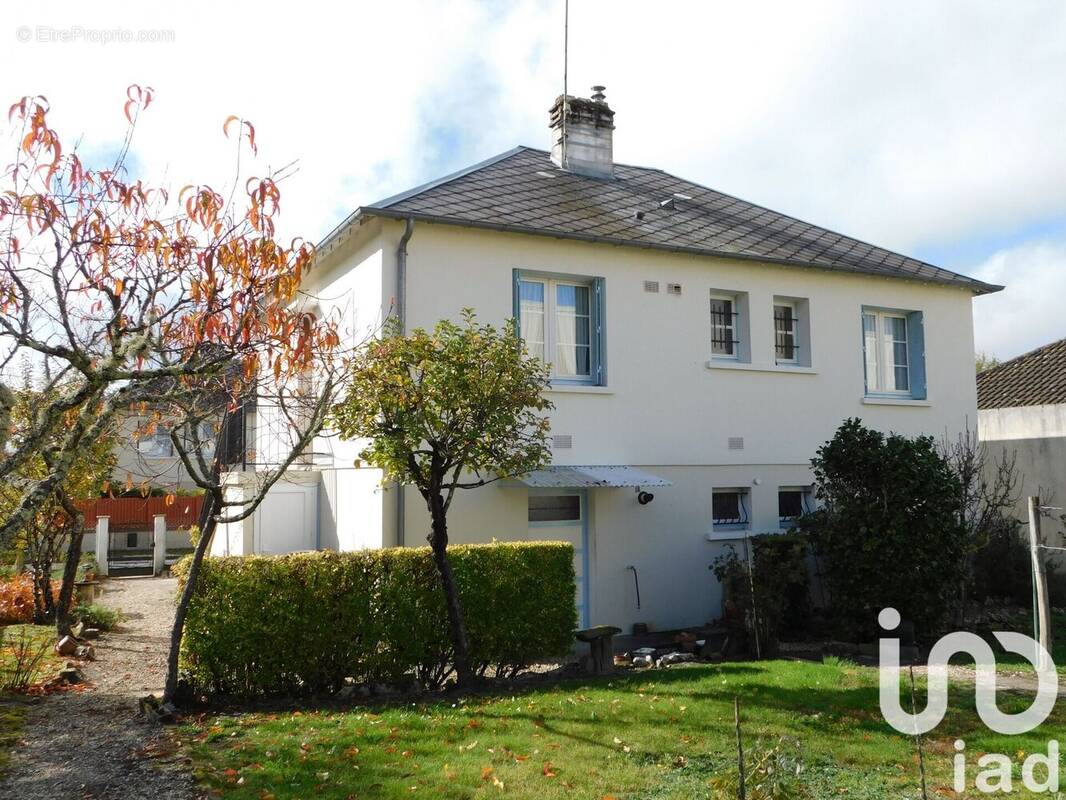 Photo 1 - Maison à SALBRIS