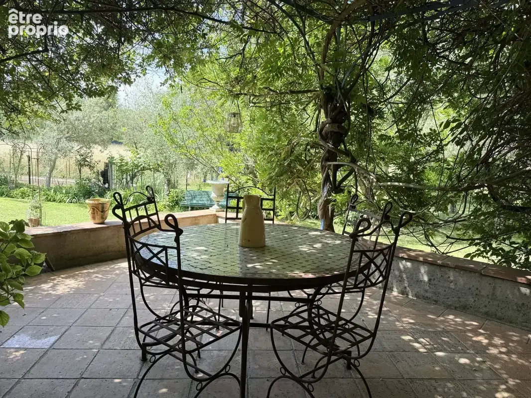 Maison 5 pièces 174 m² à vendre à Carnoules (83660) - photo 2