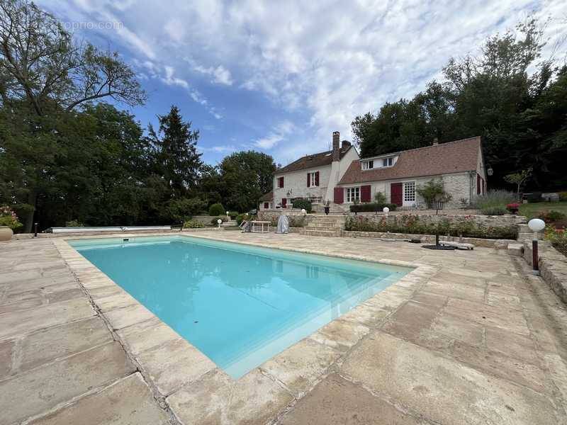 Maison à CHAUMONT-EN-VEXIN