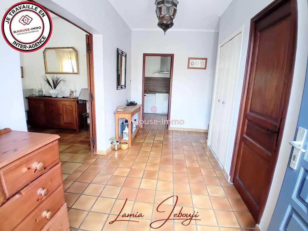 Maison à FARGUES-SAINT-HILAIRE