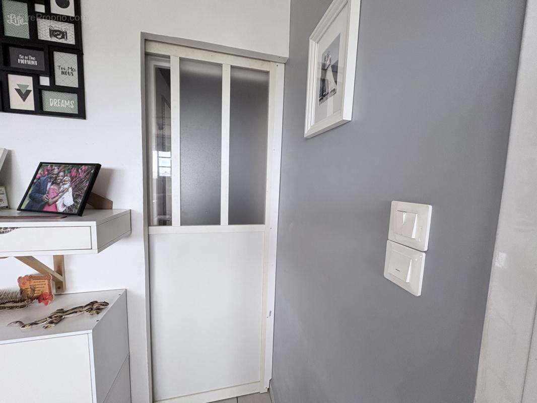 Appartement à LES ABYMES
