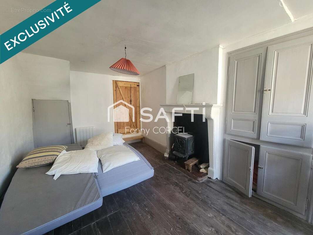Maison 83 m² à Stigny  - photo 7
