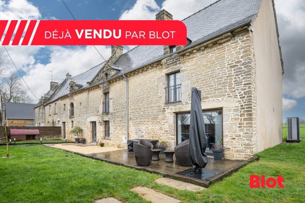 Maison à SAINT-JUVAT