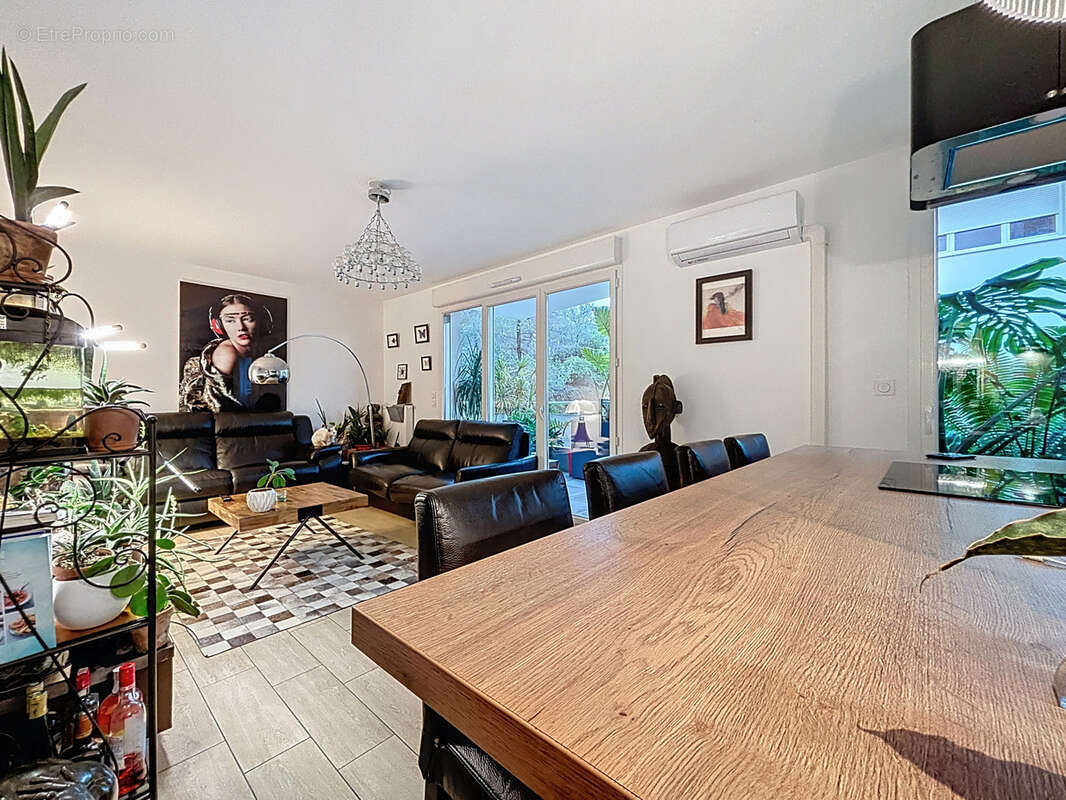 Appartement à CASTELNAU-LE-LEZ