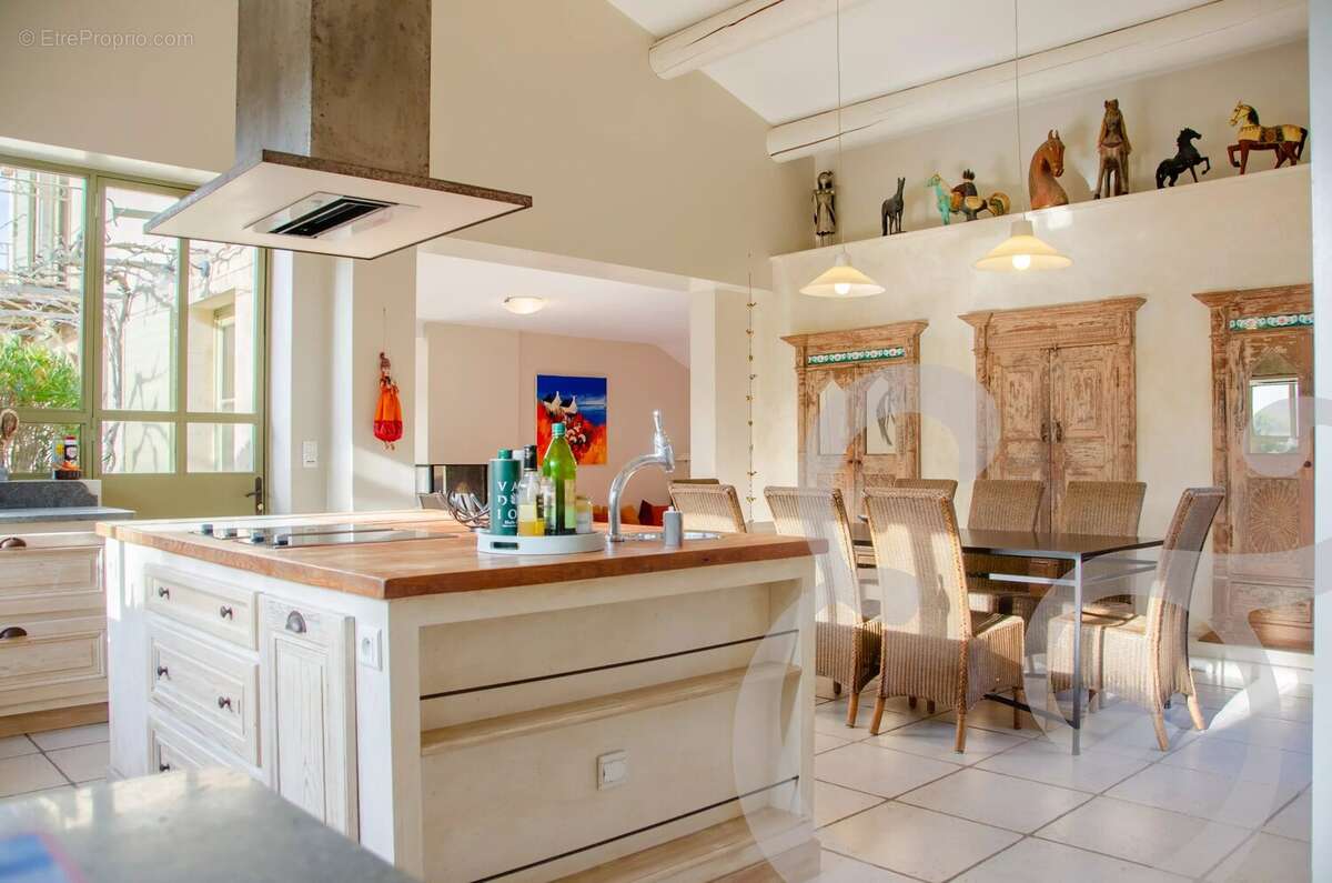 Maison à EYGALIERES