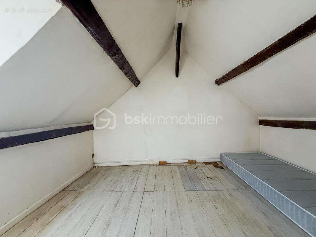 Maison à LE BREUIL-EN-AUGE