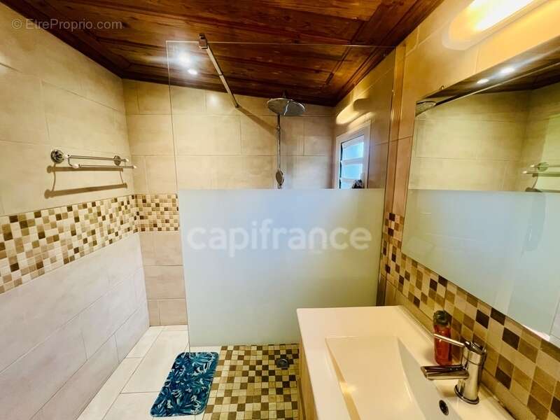 Maison à vendre 5 pièces LES MAKES (974) - photo 7