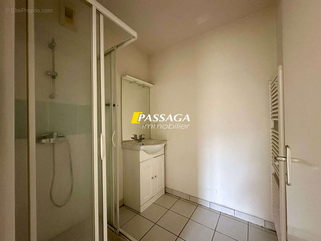 Appartement à SAINT-GENIEZ-D'OLT