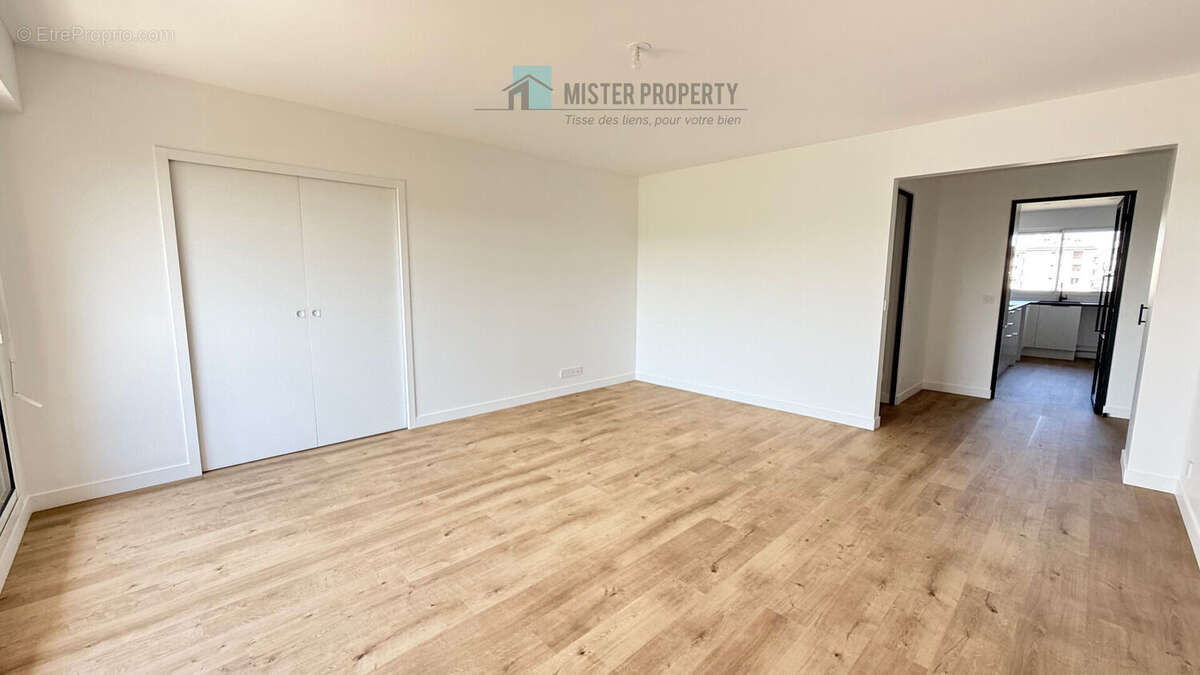 Appartement à RUEIL-MALMAISON