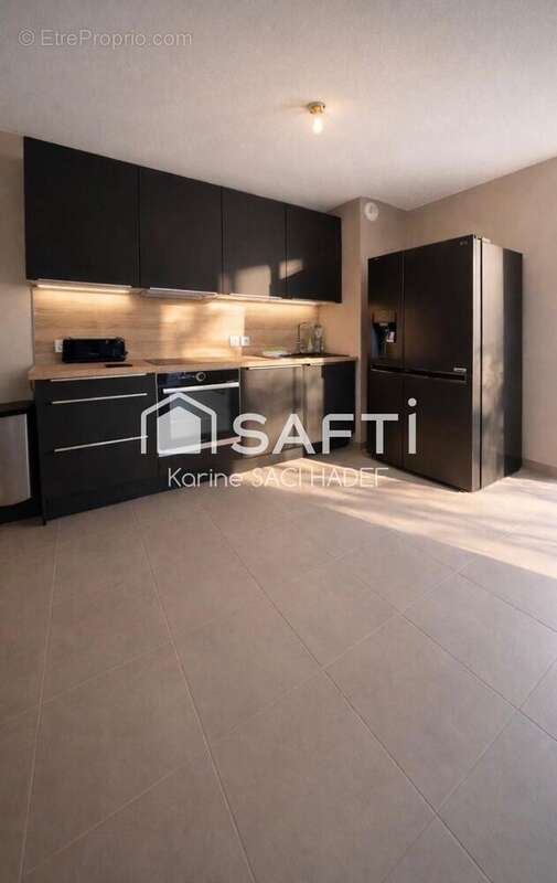 Appartement 58 m² à La Trinite  - photo 2