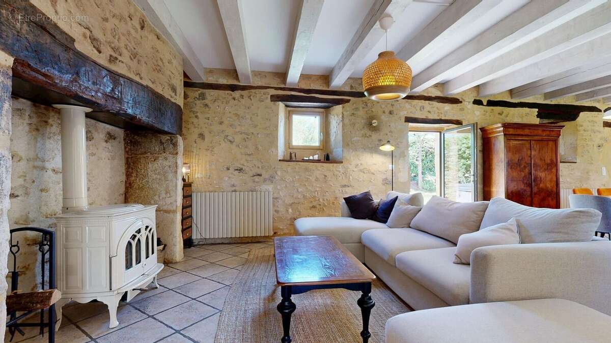 Bellemaisonenpierredansenvironnementcalme041520260 - Maison à SAINT-CHAMASSY