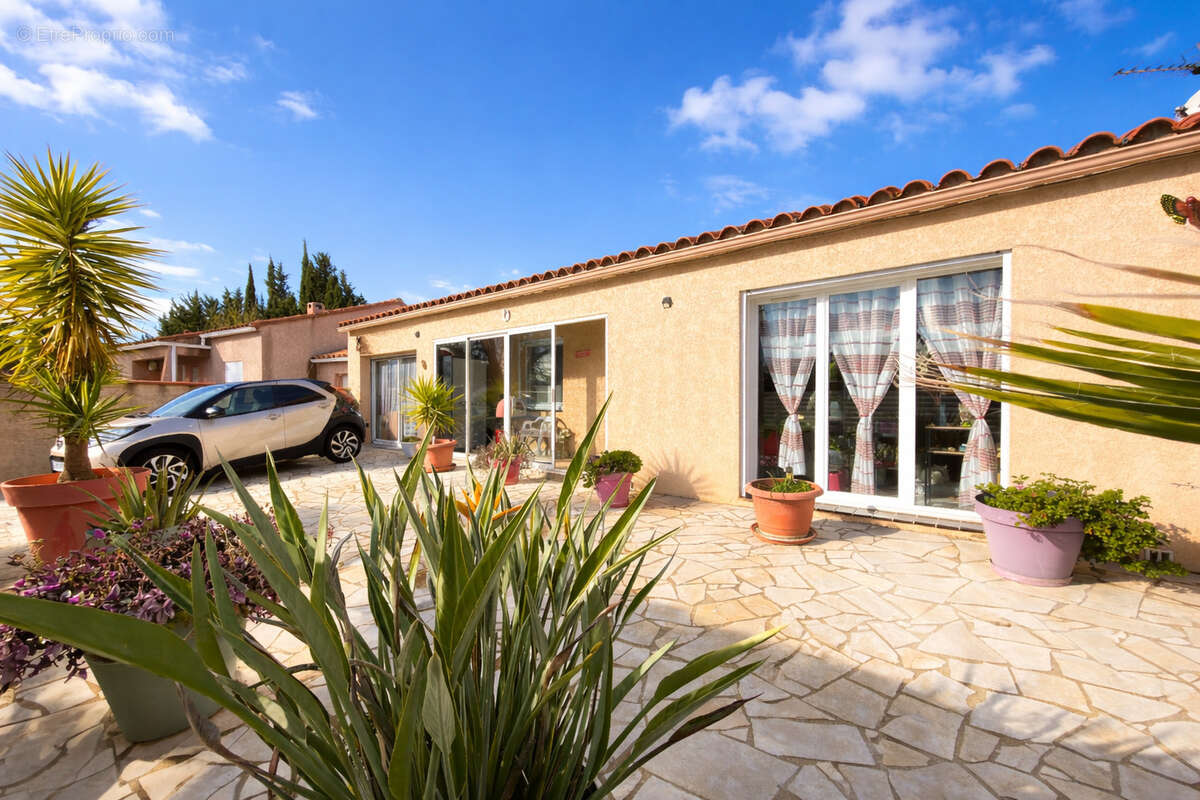 Maison à SAINT-HIPPOLYTE