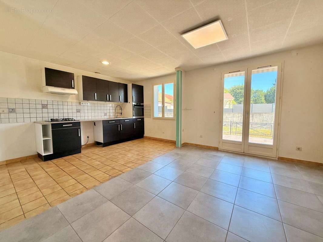 Maison 4 chambres 108m² - photo 3