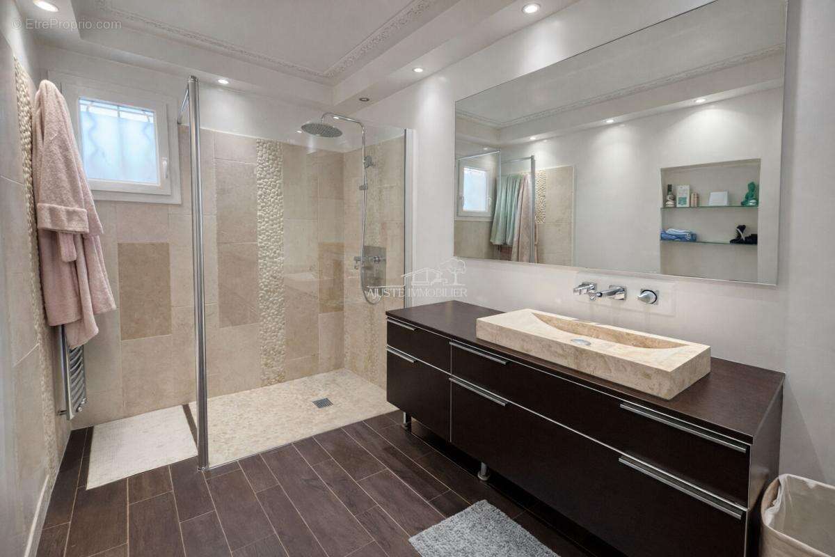 Maison Marignane 5 pièces 148 m2 - photo 6