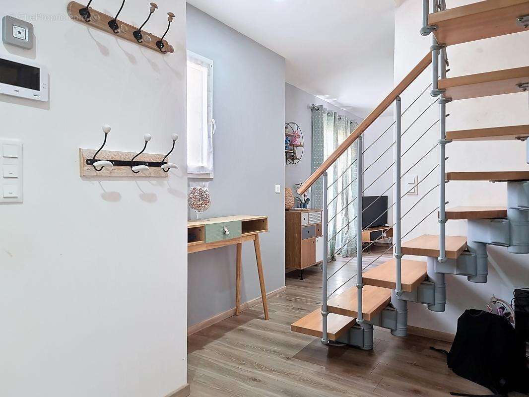 Maison à FELINES-MINERVOIS