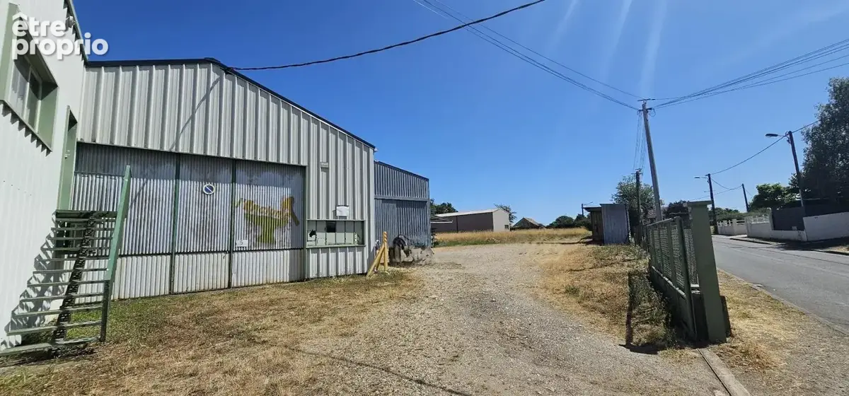 Entrepôts et Bureaux - photo 13