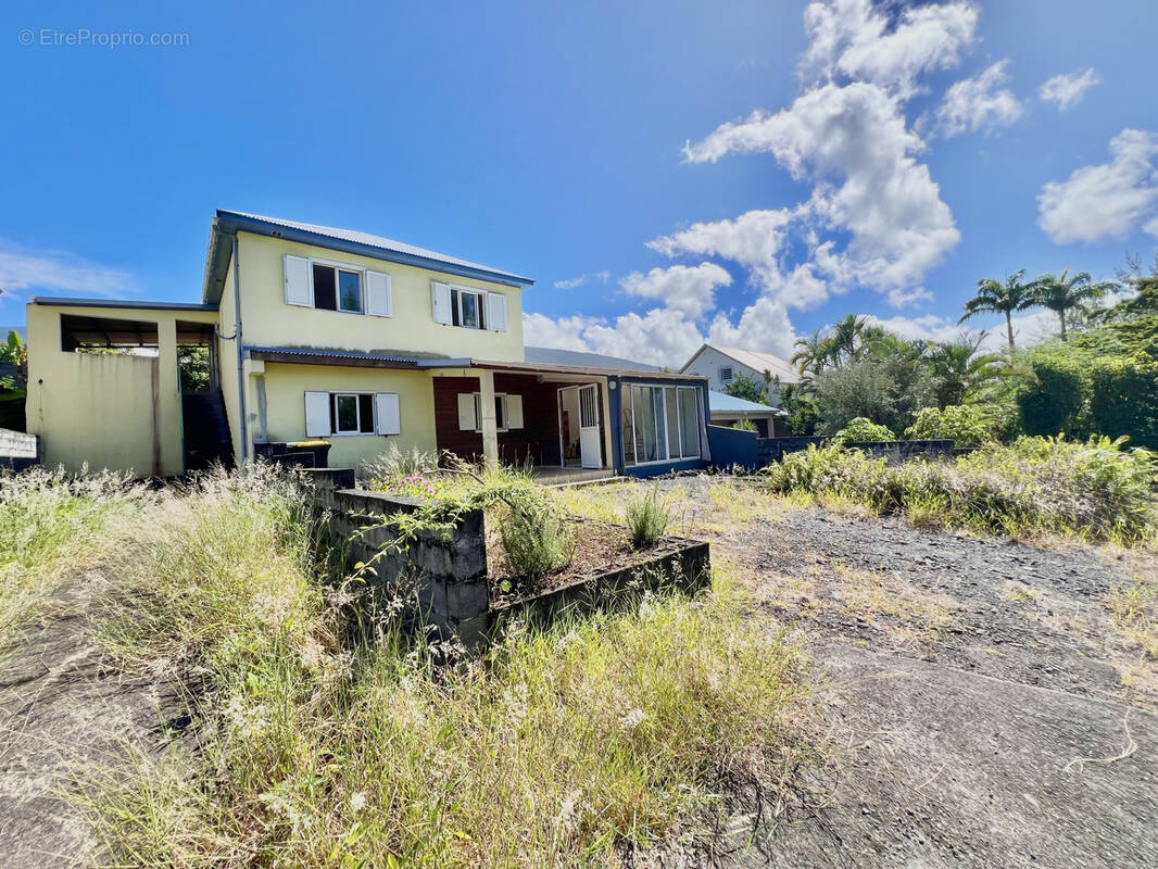 Maison à SAINT-PHILIPPE