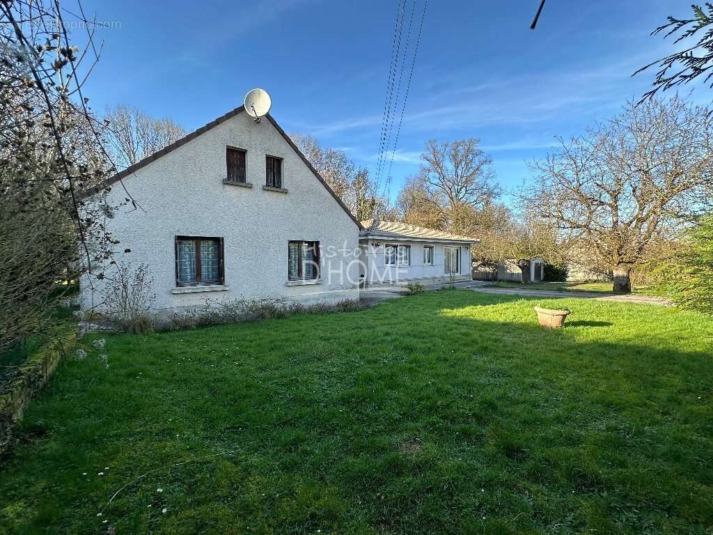 Maison à COULOMMIERS