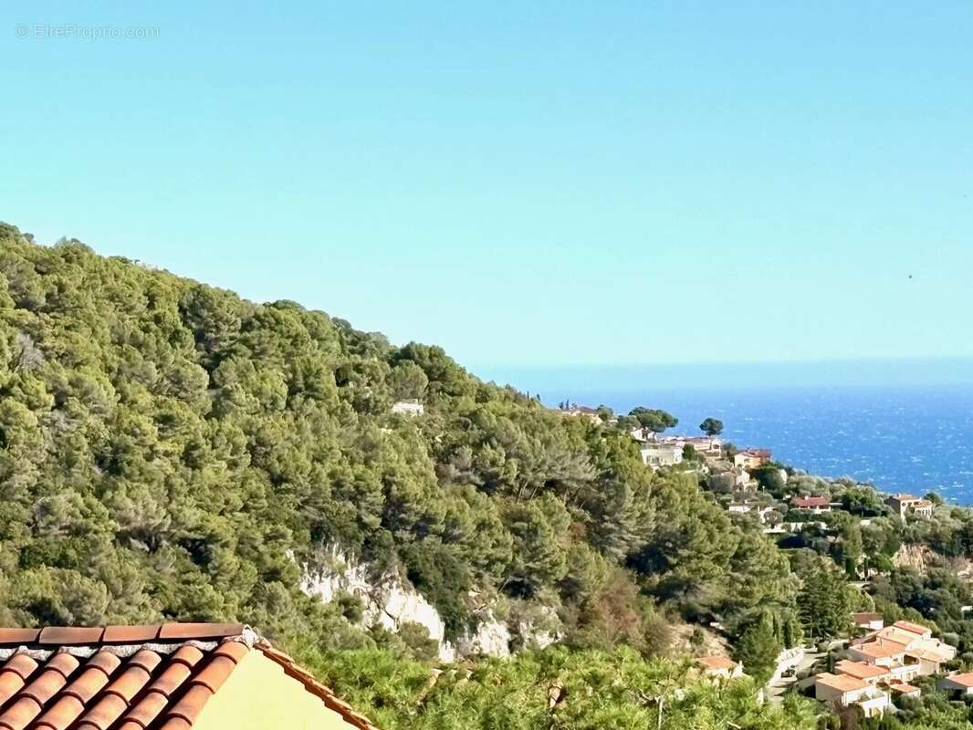Appartement à EZE