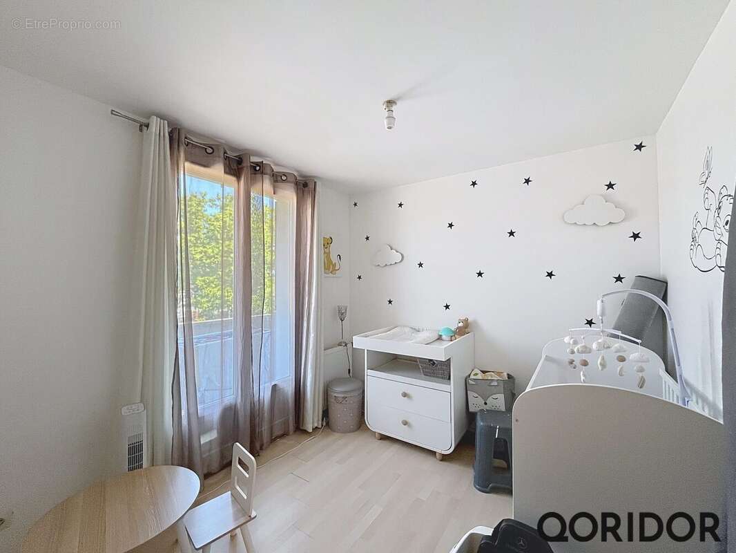 Appartement à VAULX-EN-VELIN