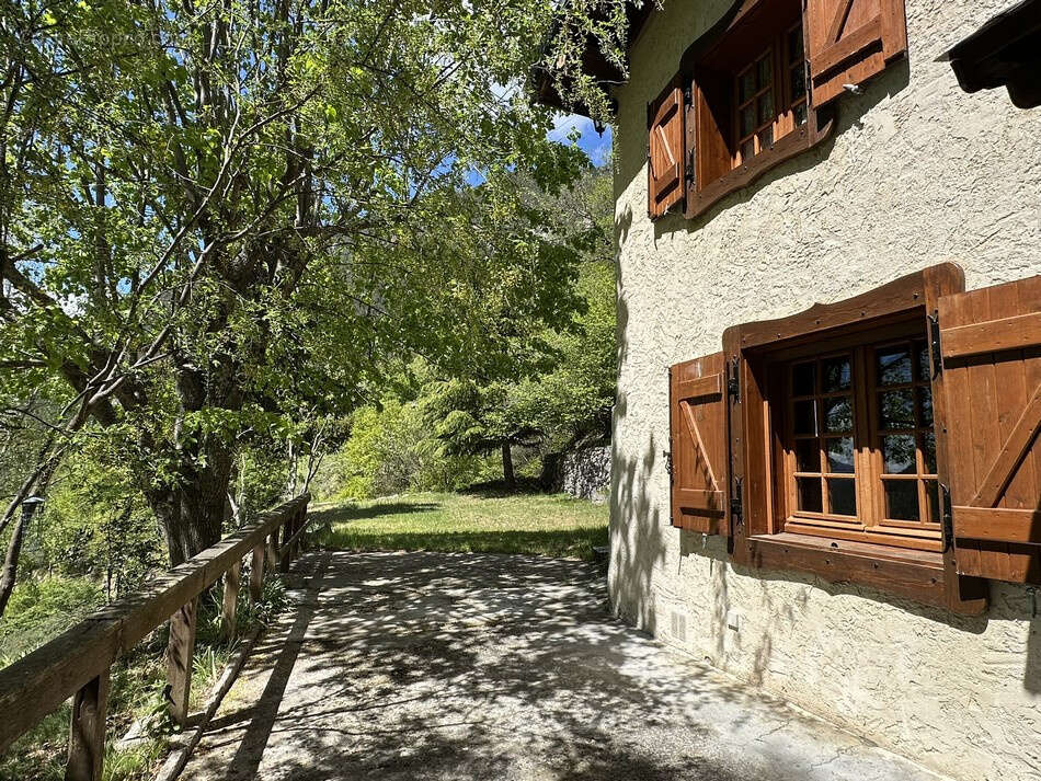 Maison à BELVEDERE